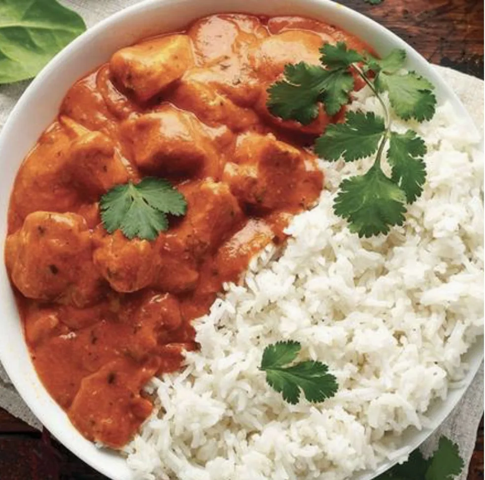 Creamy tomato chicken curry with basmati rice